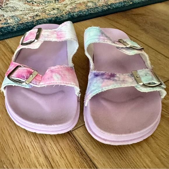 Capelli Girls size 3/4 tie die canvas sandals - Picture 2 of 6